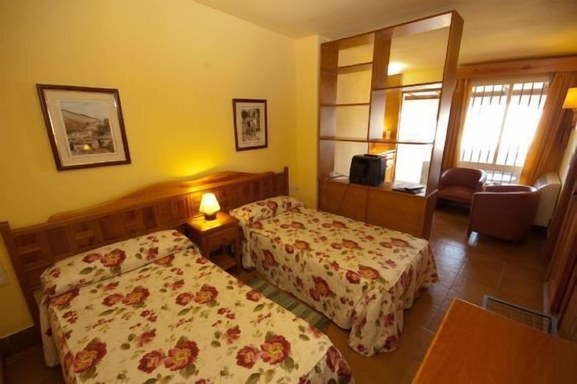 Hotel Alcadima Lanjaron Bagian luar foto
