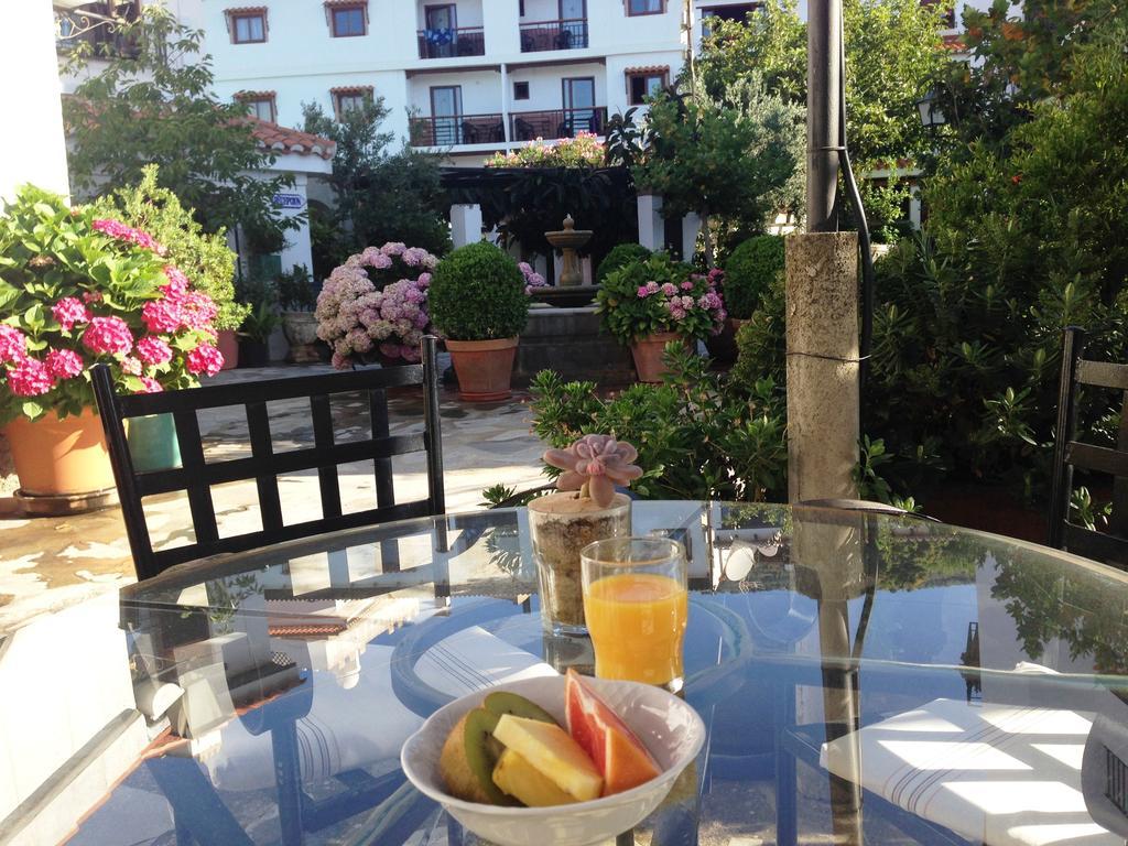 Hotel Alcadima Lanjaron Bagian luar foto