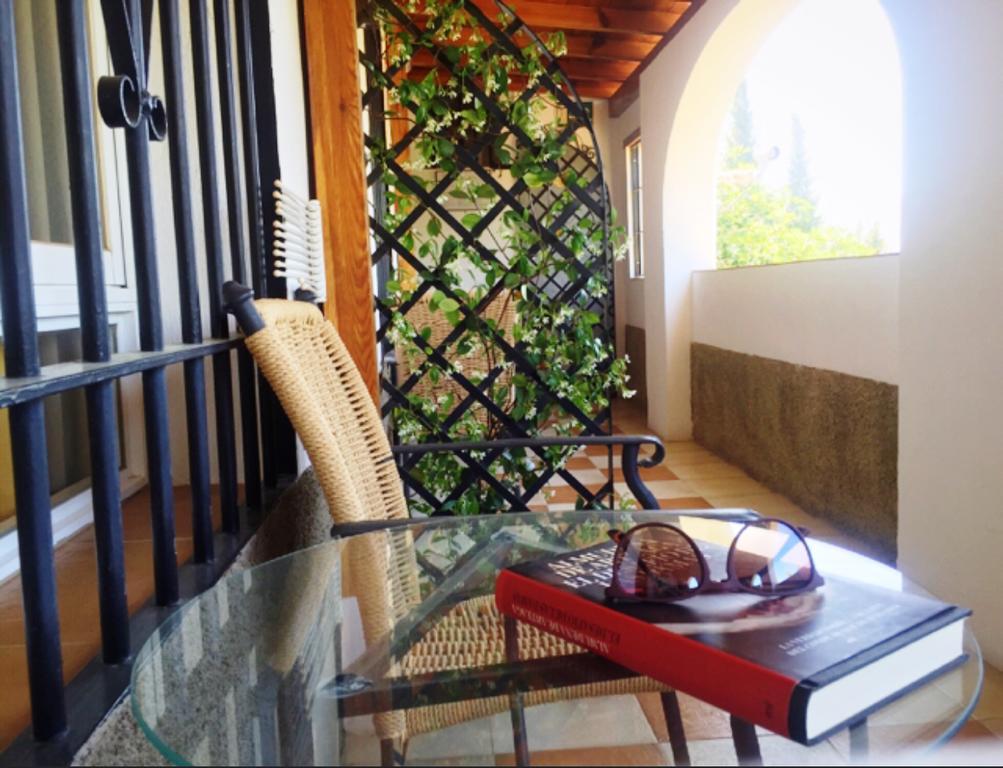Hotel Alcadima Lanjaron Bagian luar foto